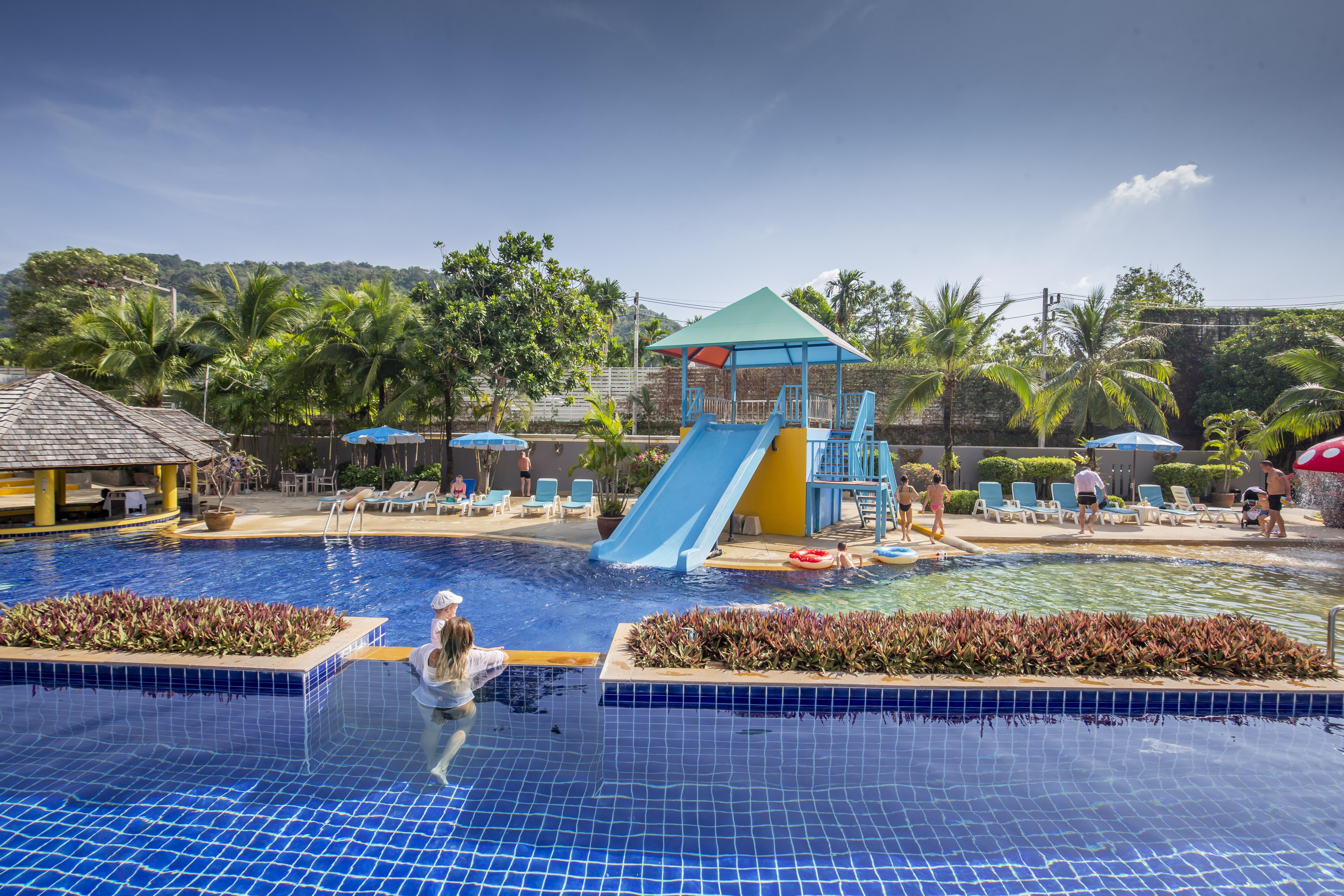 Woovo Phuket Kata Hotel Exterior photo