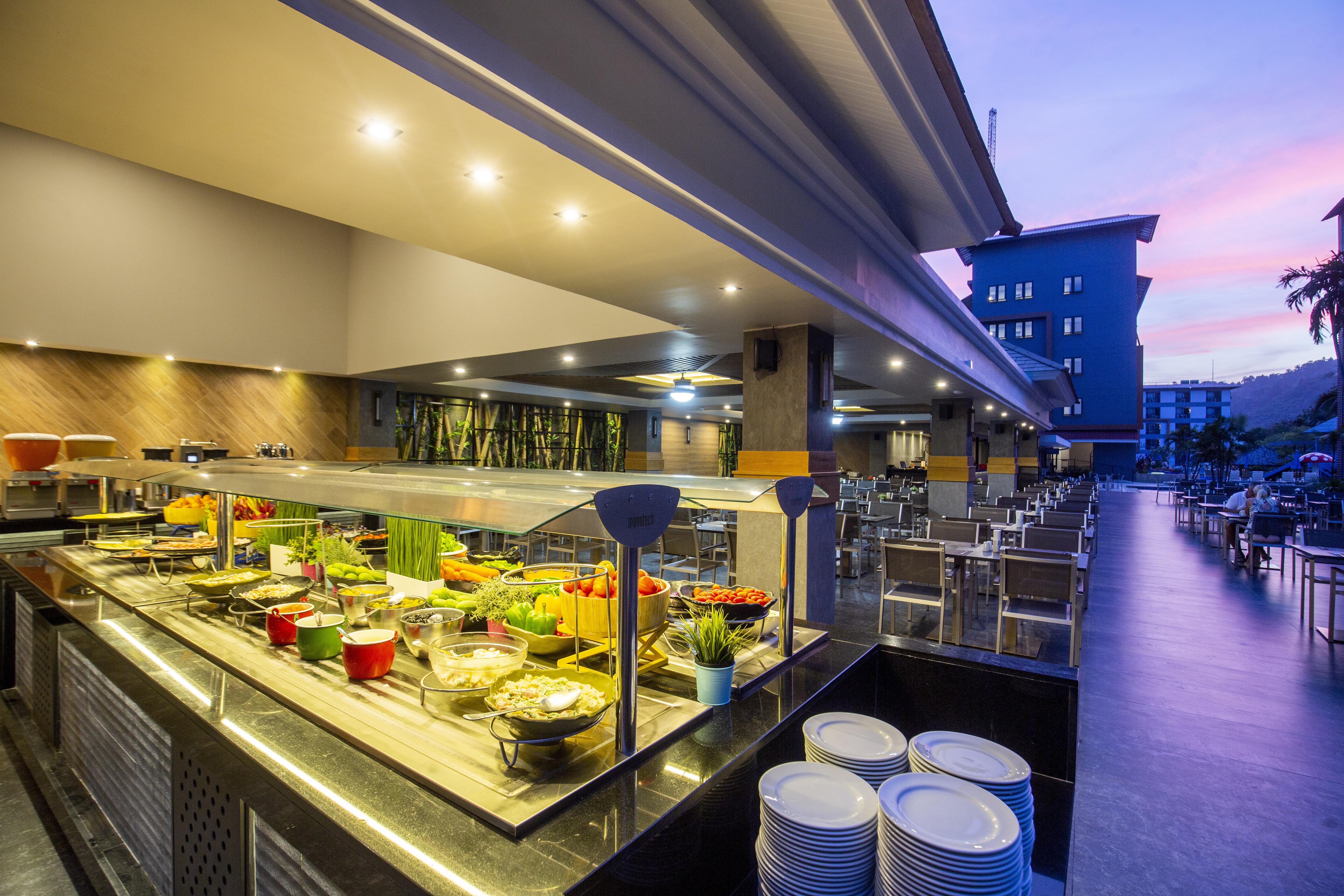 Woovo Phuket Kata Hotel Exterior photo