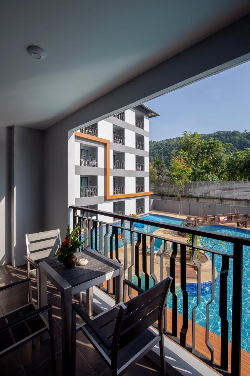 Woovo Phuket Kata Hotel Exterior photo